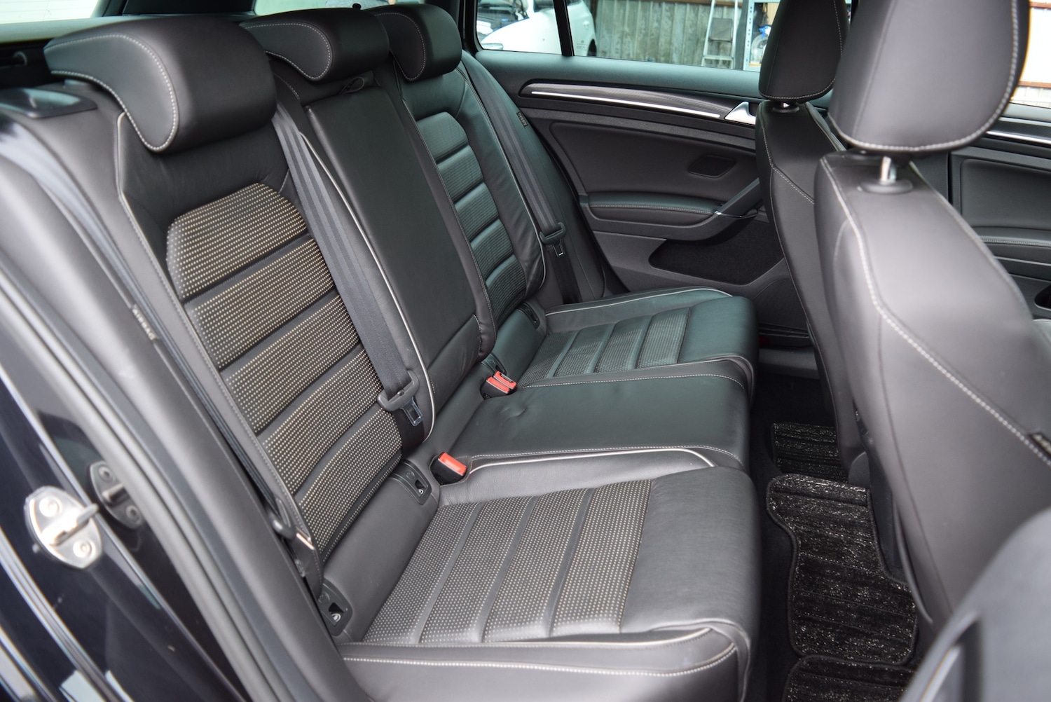 Used Volkswagen Golf 2019 for sale - 76288350: Photo 11