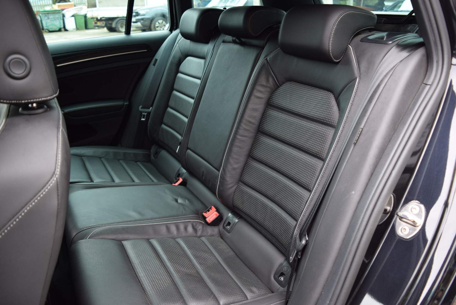 Used Volkswagen Golf 2019 for sale - 76288350: Photo 12