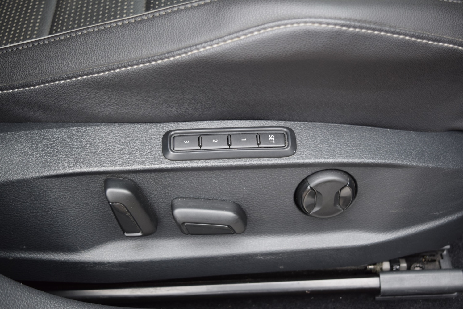 Used Volkswagen Golf 2019 for sale - 76288350: Photo 20