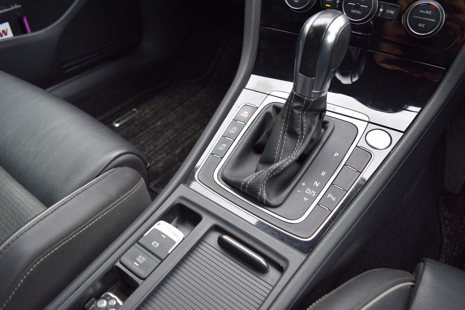 Used Volkswagen Golf 2019 for sale - 76288350: Photo 41