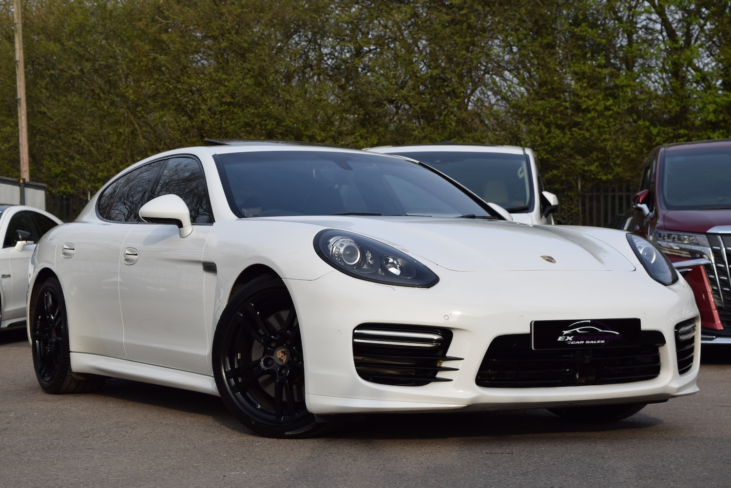 Used Porsche Panamera 2026 for sale - 77991982: Photo 2