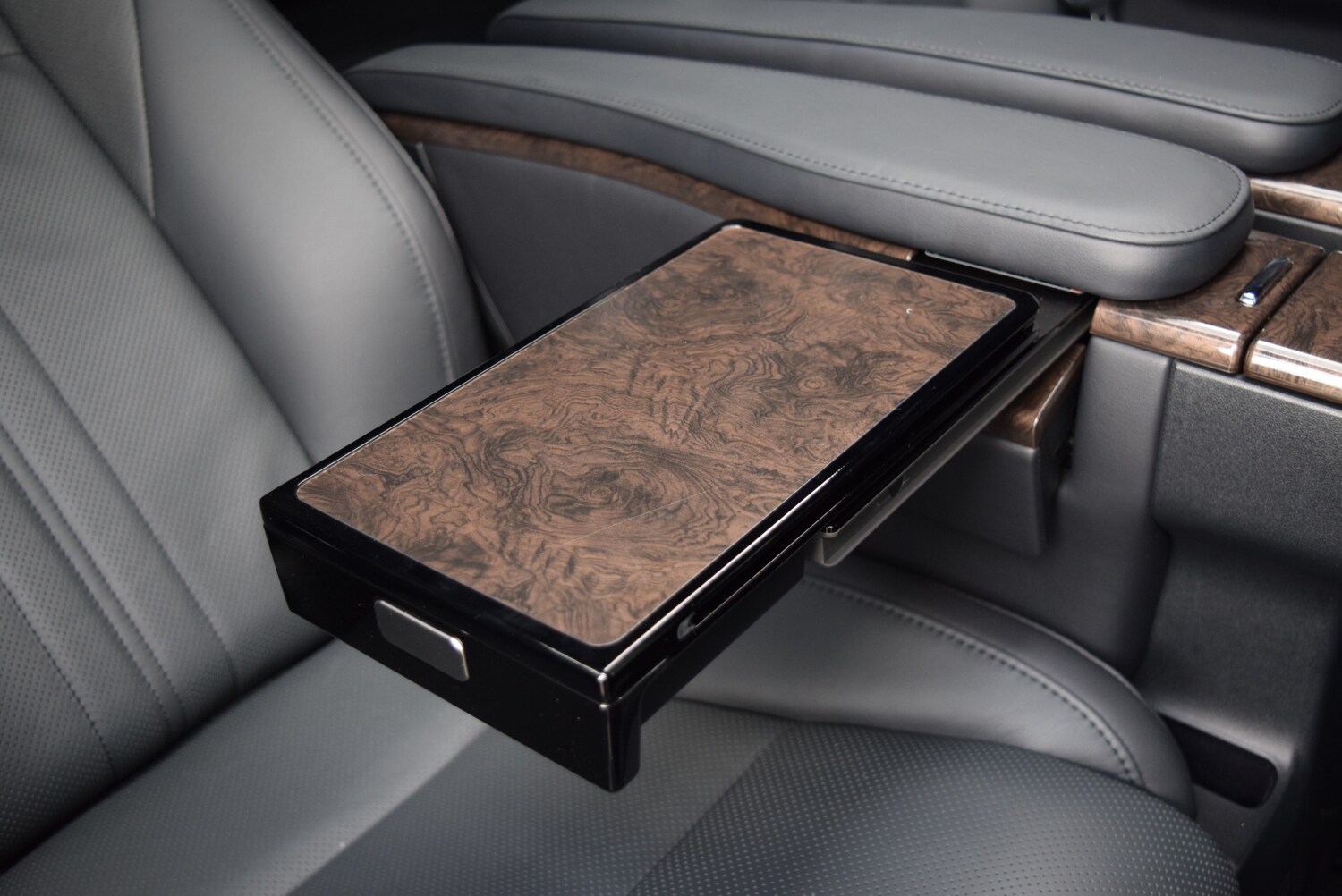 Used Toyota Alphard 2024 for sale - 77124266: Photo 84