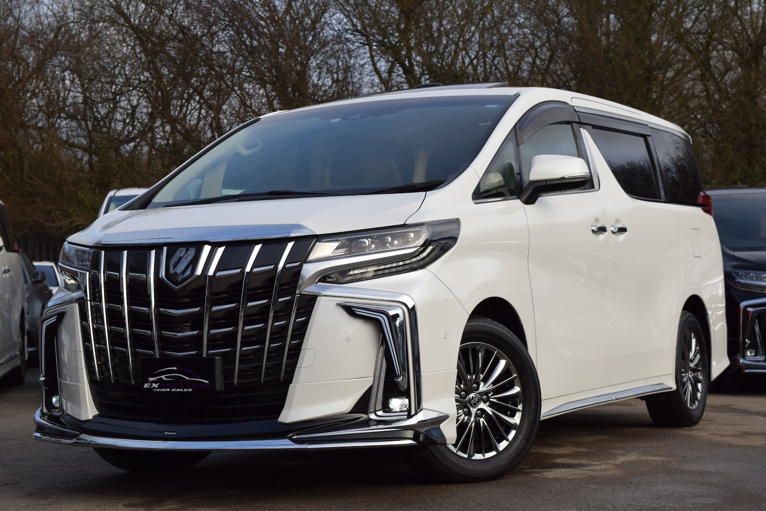 Used Toyota Alphard 2020 for sale - 77682823: Photo 1