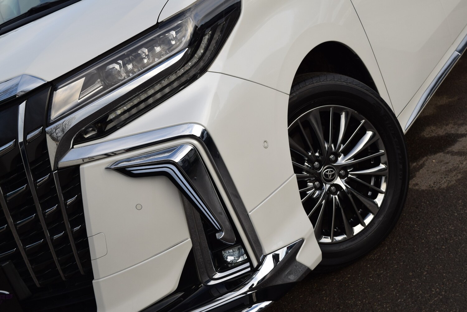 Used Toyota Alphard 2020 for sale - 77682823: Photo 40