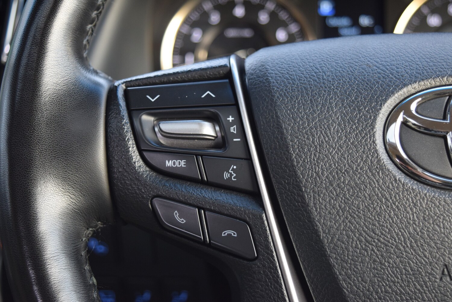 Used Toyota Alphard 2020 for sale - 77682823: Photo 48