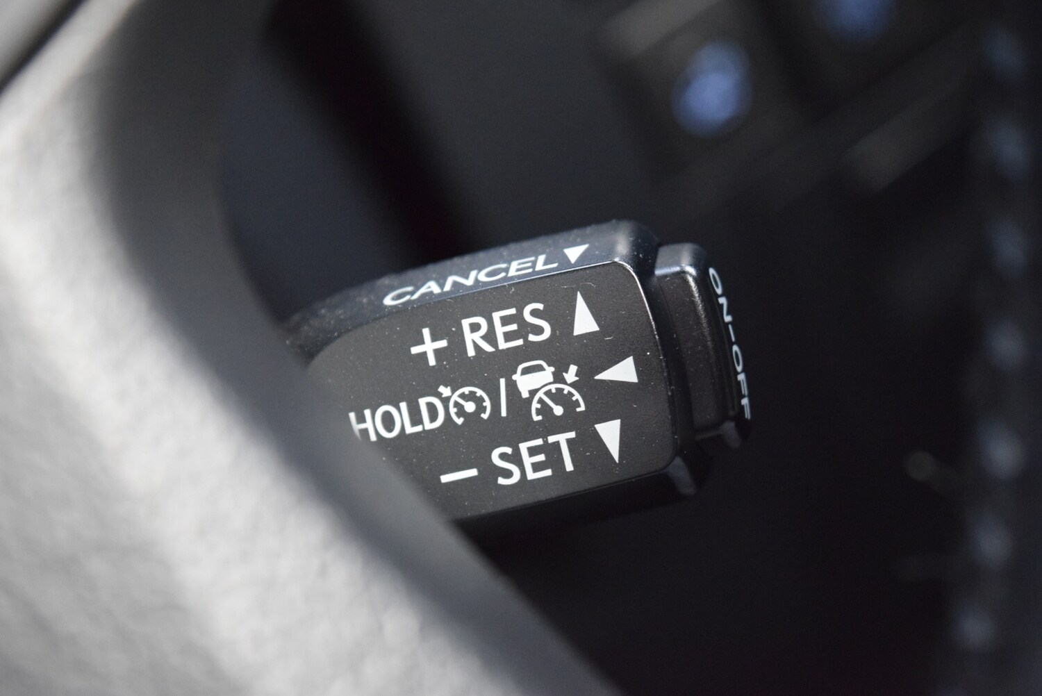 Used Toyota Alphard 2020 for sale - 77682823: Photo 50