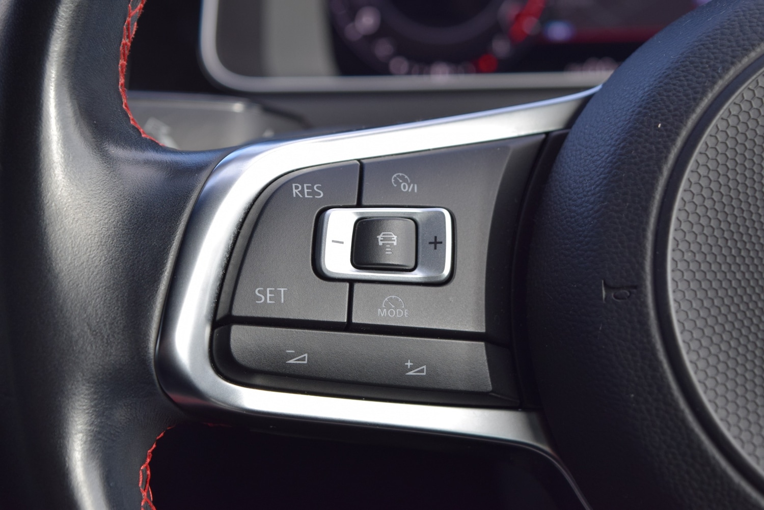 Used Volkswagen Golf 2026 for sale - 77358276: Photo 31