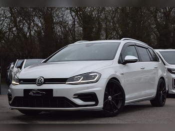 Used Volkswagen Golf 2018 for sale - 77387788: Photo