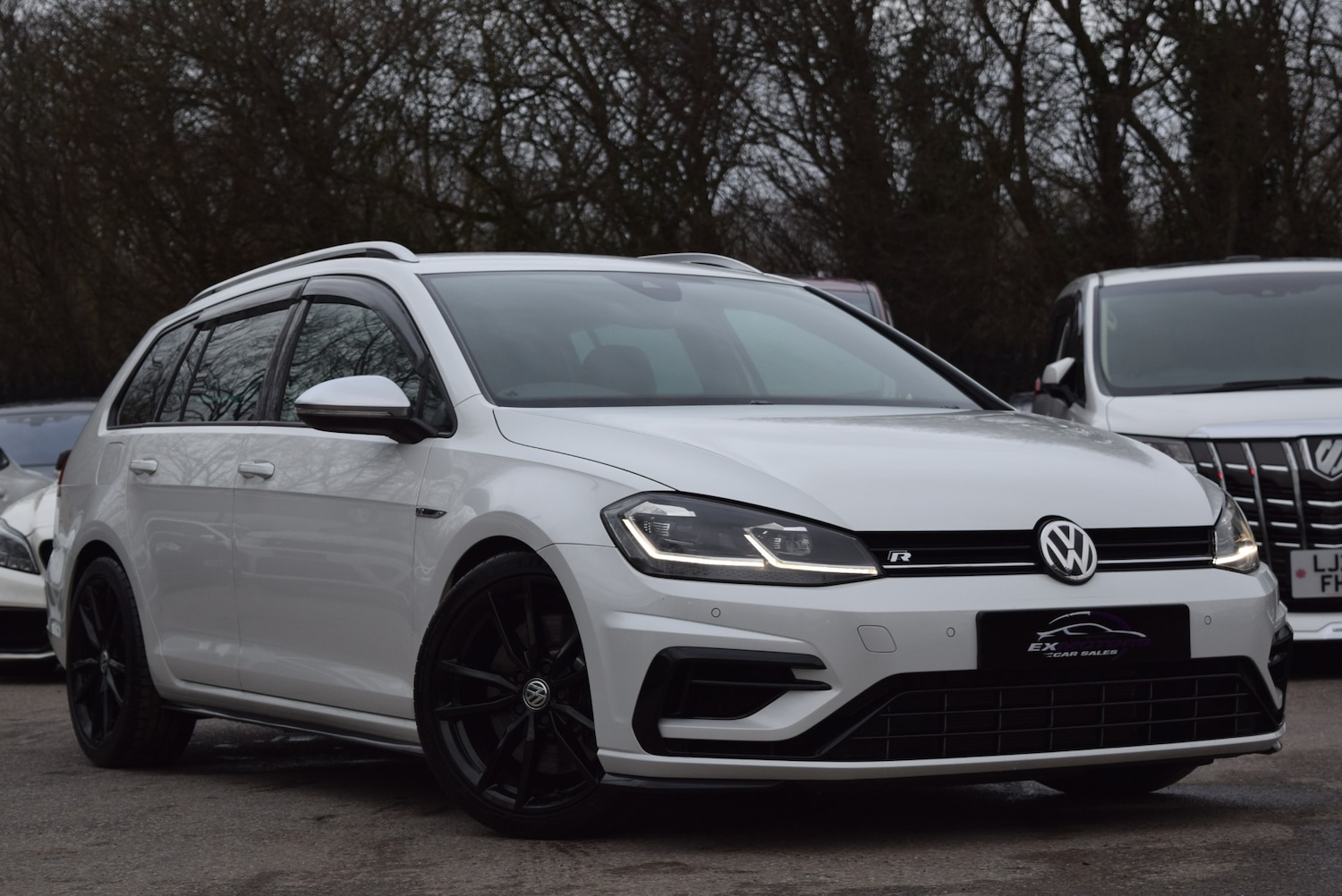 Used Volkswagen Golf 2018 for sale - 77387788: Photo 2