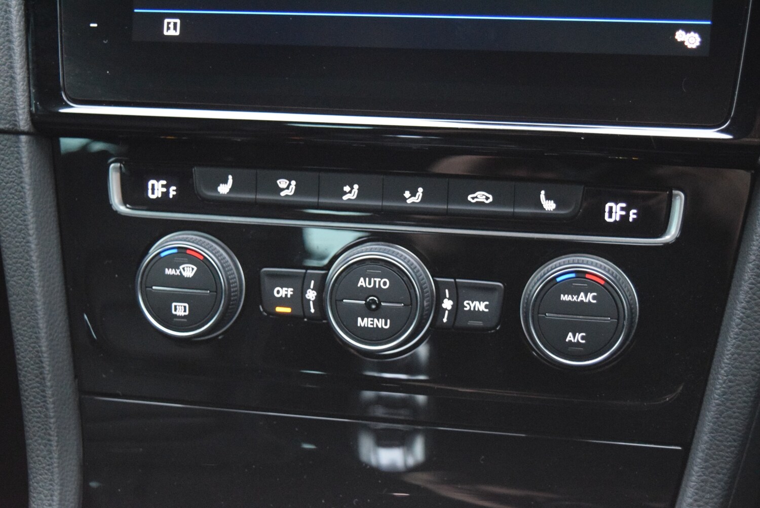 Used Volkswagen Golf 2018 for sale - 77387788: Photo 40