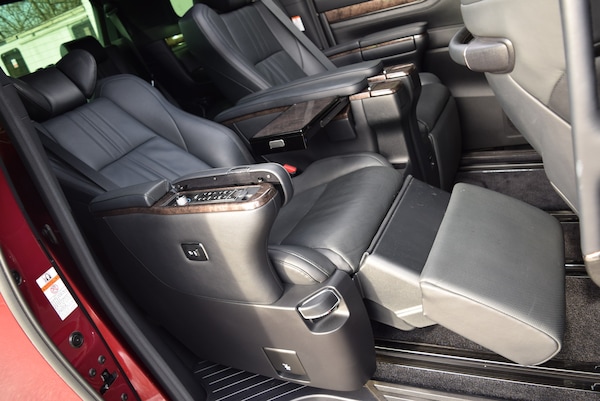 Used Toyota Alphard for sale - 73426169: Photo 19