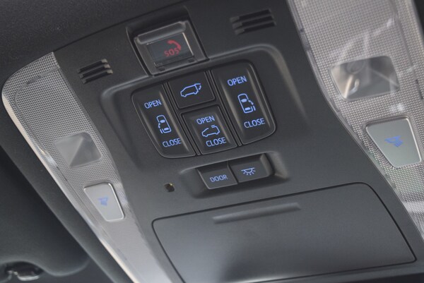 Used Toyota Alphard for sale - 73426169: Photo 53