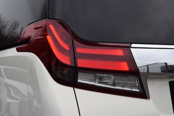 Used Toyota Alphard 2015 for sale - 73449191: Photo 42