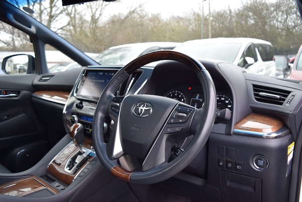 Used Toyota Alphard 2015 for sale - 73449191: Photo 59