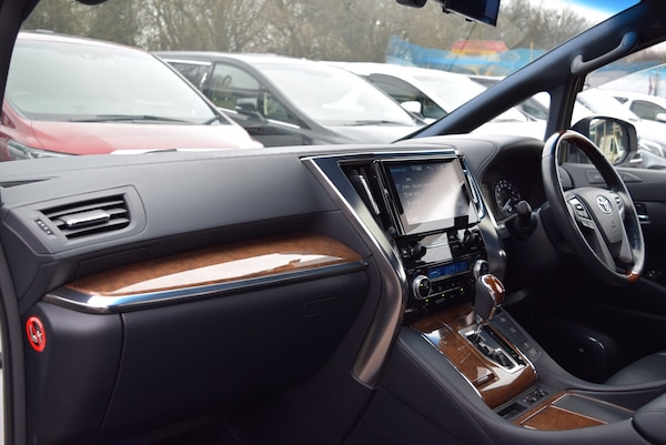 Used Toyota Alphard 2015 for sale - 73449191: Photo 68