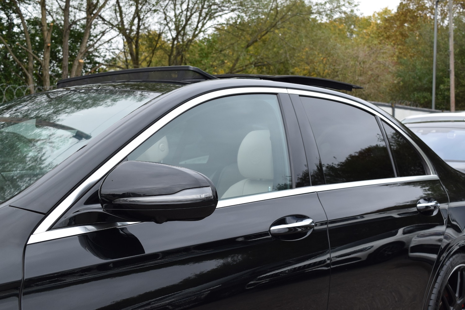 Used Mercedes-Benz E Class 2017 for sale - 76287005: Photo 30