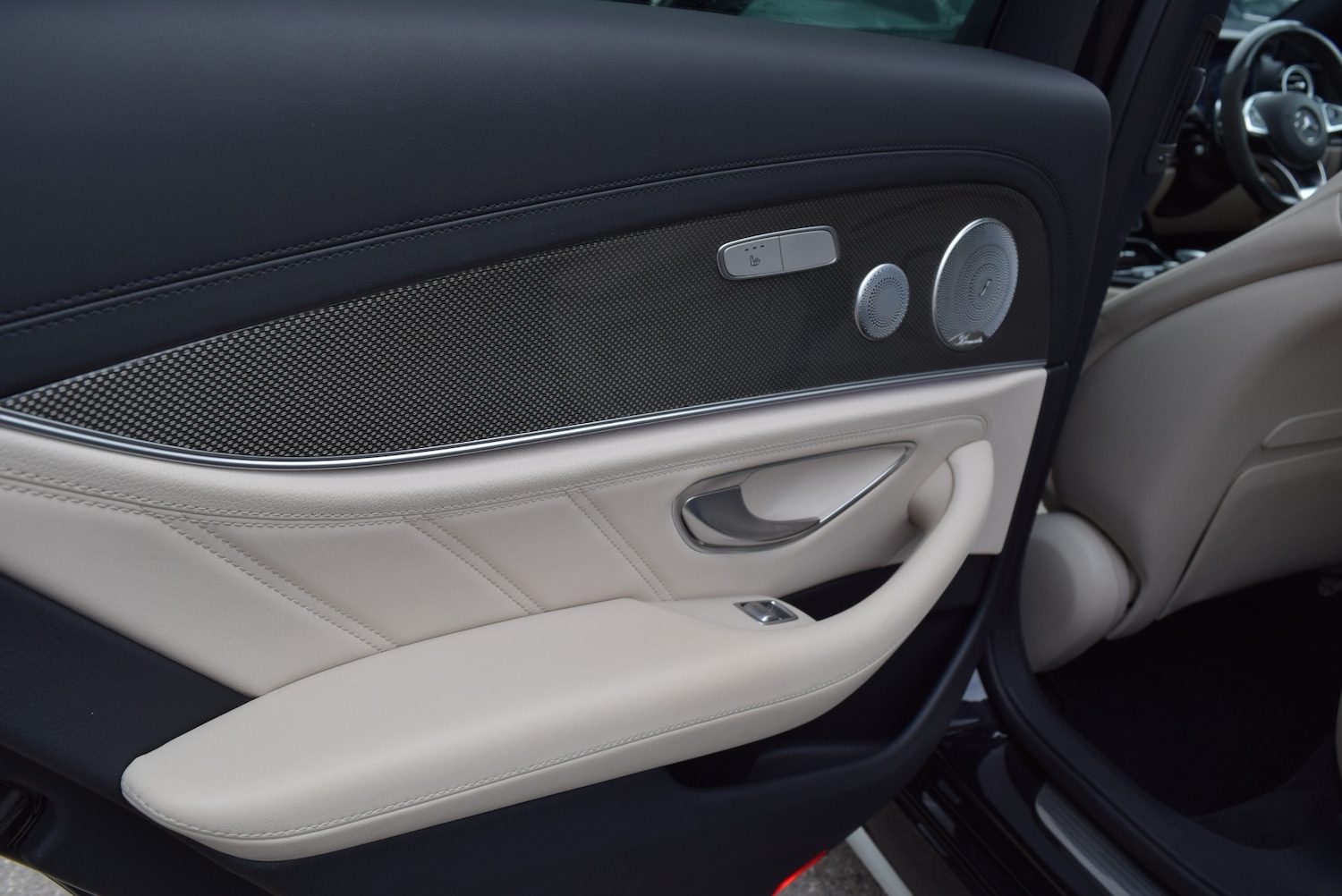 Used Mercedes-Benz E Class 2017 for sale - 76287005: Photo 47