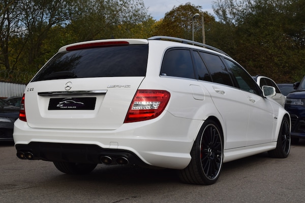 Used Mercedes-Benz C-Class 2025 for sale - 76171064: Photo 3