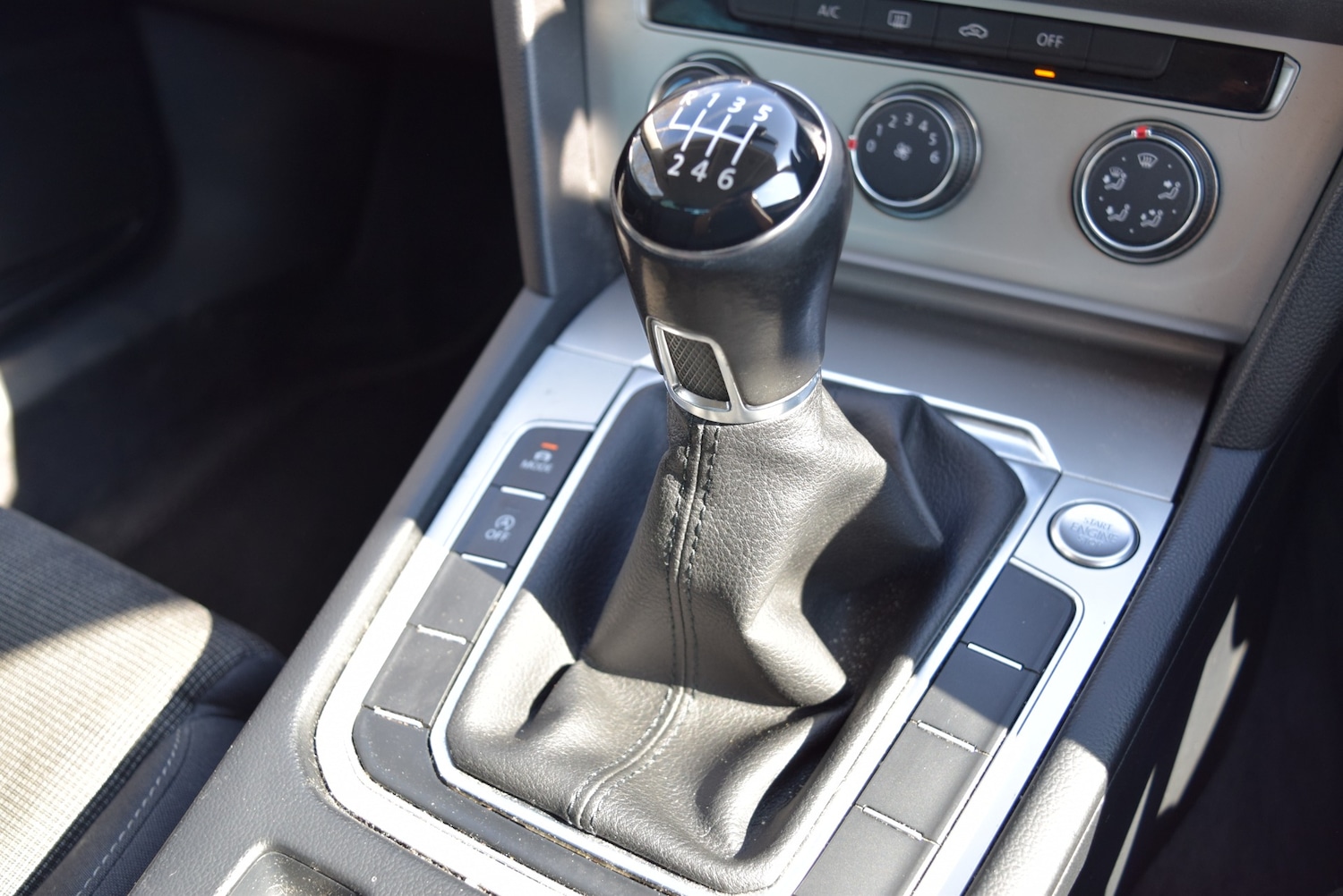 Used Volkswagen Passat 2015 for sale - 78178338: Photo 22