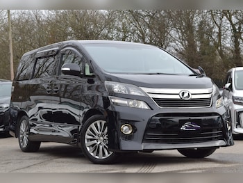 Used Toyota Vellfire 2012 for sale - 77337246: Photo