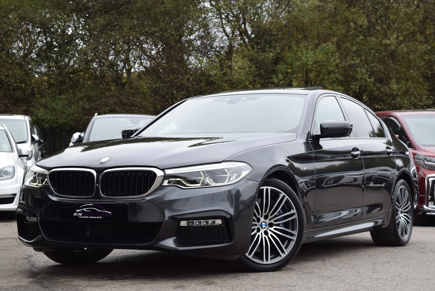 Used BMW 5 Series 2017 for sale - 76288346: Photo 1