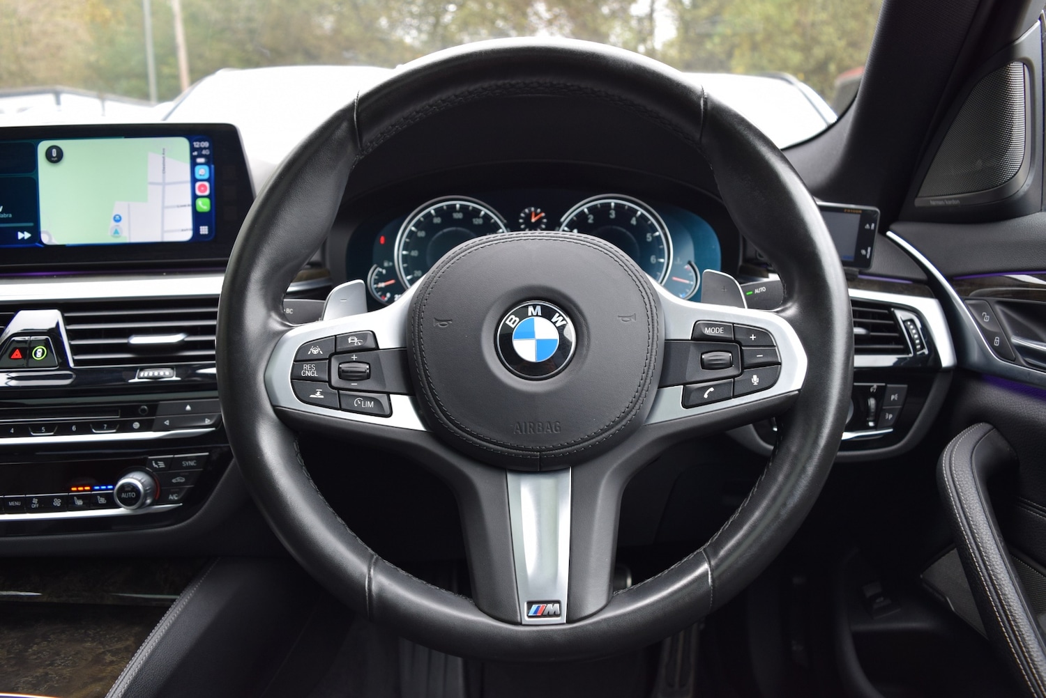 Used BMW 5 Series 2017 for sale - 76288346: Photo 40