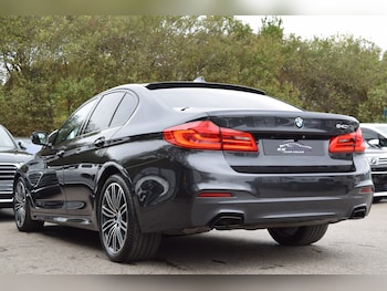 Used BMW 5 Series 2017 for sale - 76288346: Photo