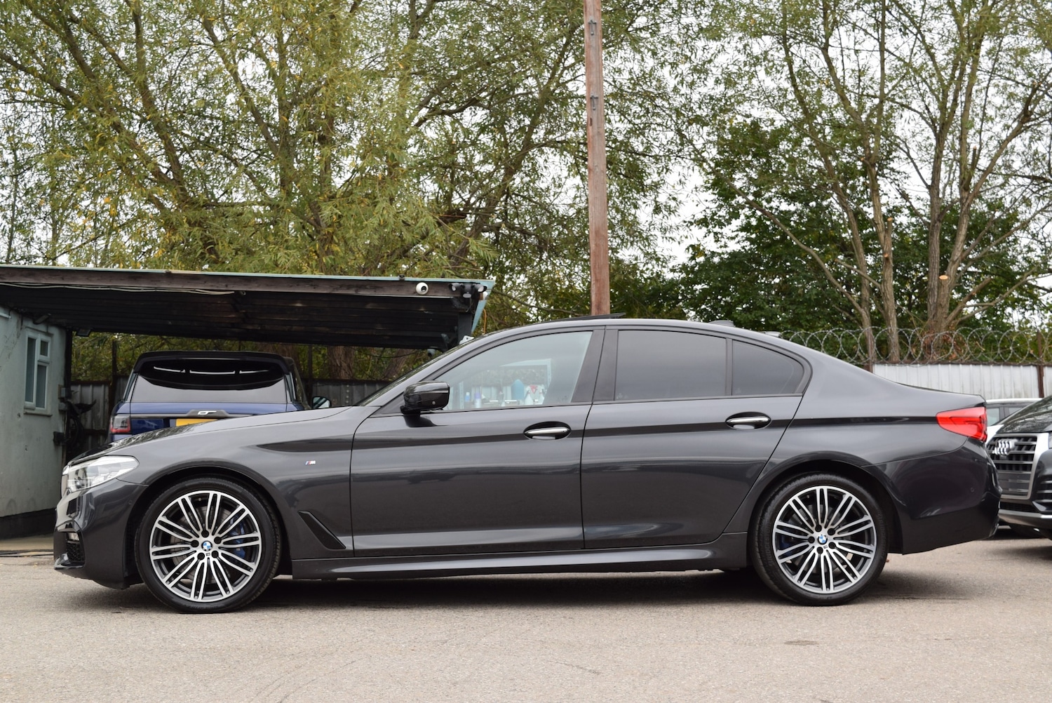 Used BMW 5 Series 2017 for sale - 76288346: Photo 8