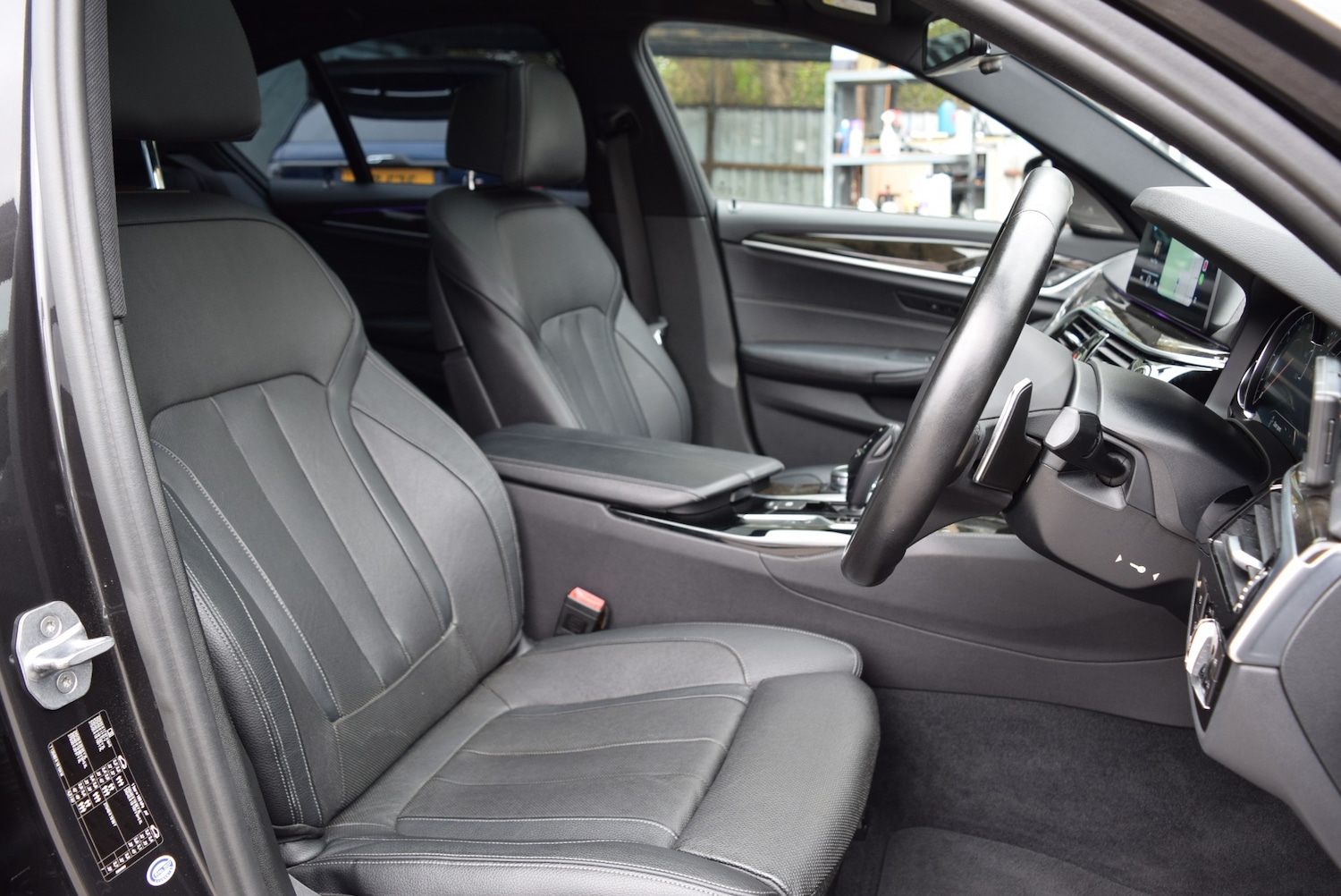 Used BMW 5 Series 2017 for sale - 76288346: Photo 9