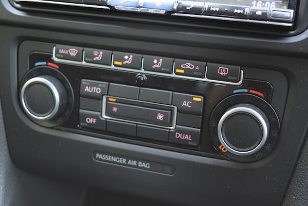Used Volkswagen Golf 2011 for sale - 75230034: Photo 28