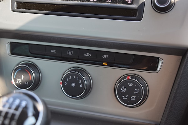 Used Volkswagen Passat 2015 for sale - 74079401: Photo 19