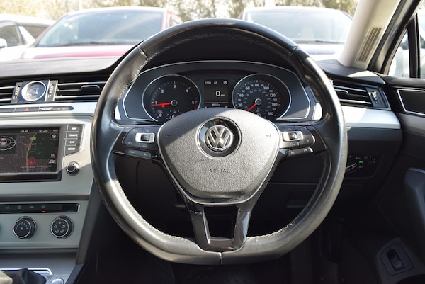 Used Volkswagen Passat 2015 for sale - 74079401: Photo 22