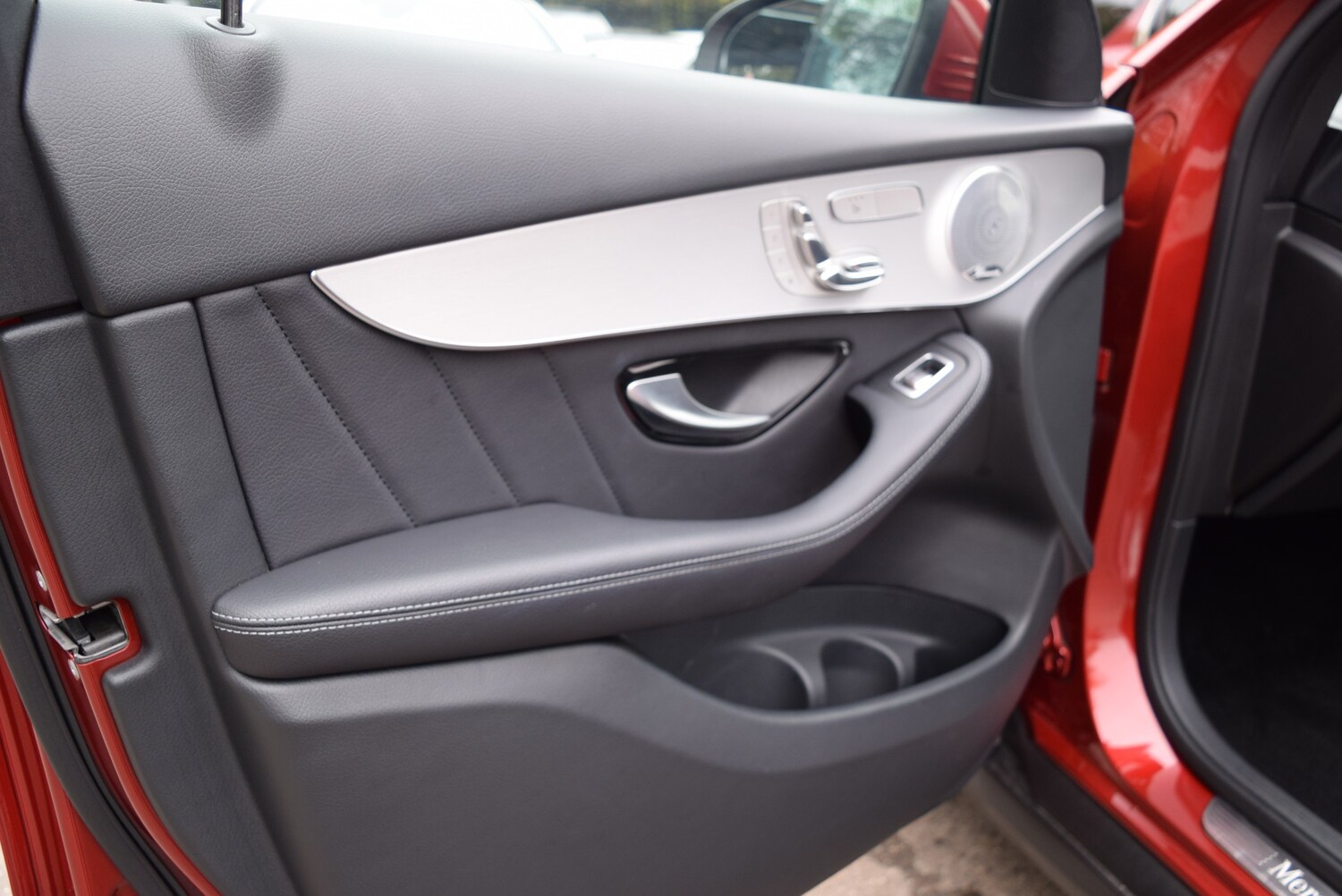 Used Mercedes-Benz GLC 2018 for sale - 74627045: Photo 52