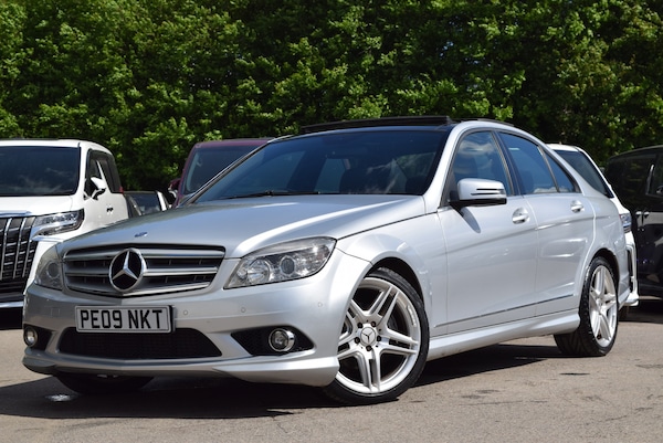 Used Mercedes-Benz C-Class 2009 for sale - 74394572: Photo 1