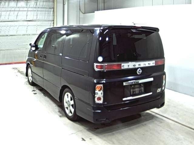 Used Nissan Elgrand 2007 for sale - 77388322: Photo 6