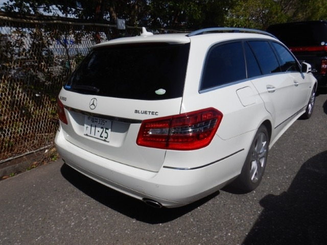 Used Mercedes-Benz E Class 2011 for sale - 75996483: Photo 7