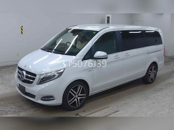 Used Mercedes-Benz V-Class 2016 for sale - 76682655: Photo