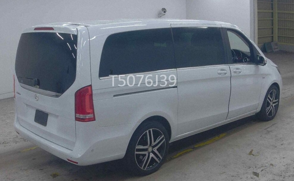 Used Mercedes-Benz V-Class 2016 for sale - 76682655: Photo 4