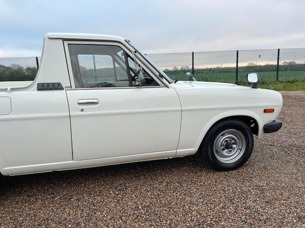 Used Nissan Sunny for sale - 59709748: Photo 8