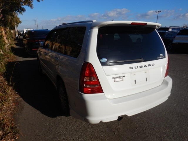 Used Subaru Forester 2004 for sale - 76907779: Photo 4