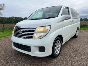 Nissan, Elgrand 2006 (56) HIGHWAY STAR TWIN SUNROOFS 5-Door