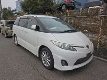 Used Toyota Estima 2012 for sale - 74286239: Photo