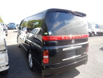 Used Nissan Elgrand 2004 for sale - 76142834: Photo