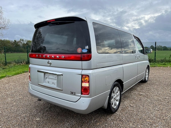Used Nissan Elgrand 2008 for sale - 67935766: Photo 4