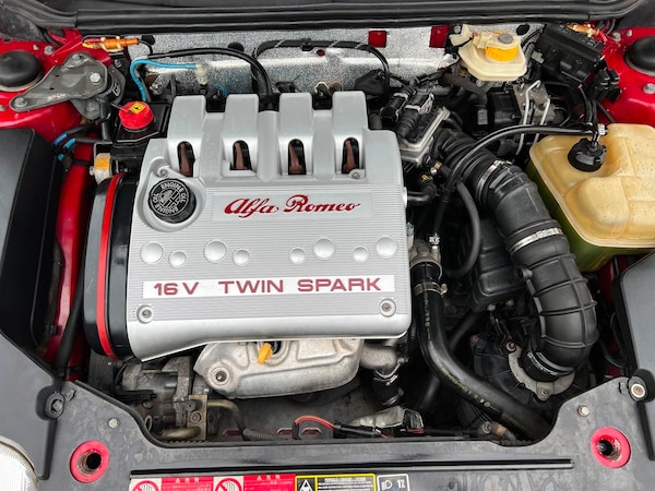 Used Alfa Romeo Spider 1999 for sale - 64959578: Photo 20