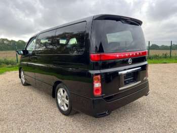 Used Nissan Elgrand 2008 for sale - 67463425: Photo