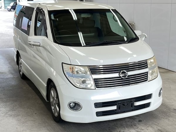 Used Nissan Elgrand 2008 for sale - 74928397: Photo 2