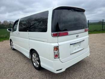 Used Nissan Elgrand 2006 for sale - 73229969: Photo