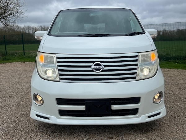 Used Nissan Elgrand 2006 for sale - 73229969: Photo 5