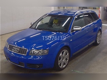 2004 - AVANTE 4.2 V8 4X4 AUTOMATIC * RARE NOGARO BLUE * TOP GRADE 4B * LOW MILES * 5-Door